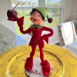 Annalee 9” Red Apple Elf 2013 BNIP